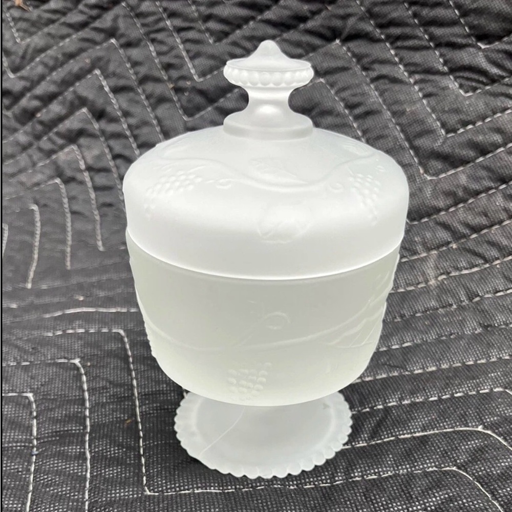 Vintage Lidded Frosted Glass Dish Retro Mid Century Modern MCM Antique VTG White